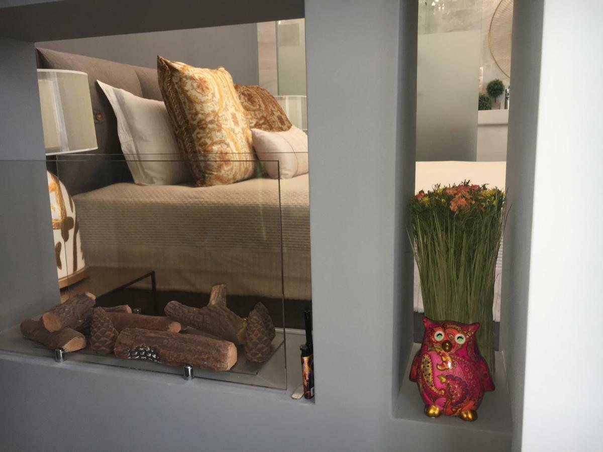 Parliament - Center Luxury Apartment